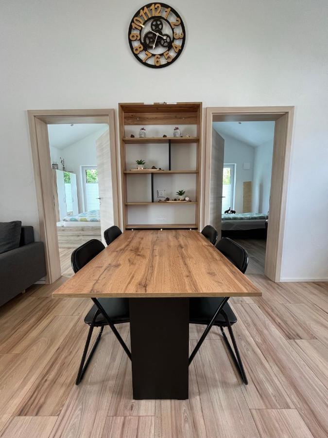 Ferienwohnung "Moseltraum" Ensch Kültér fotó